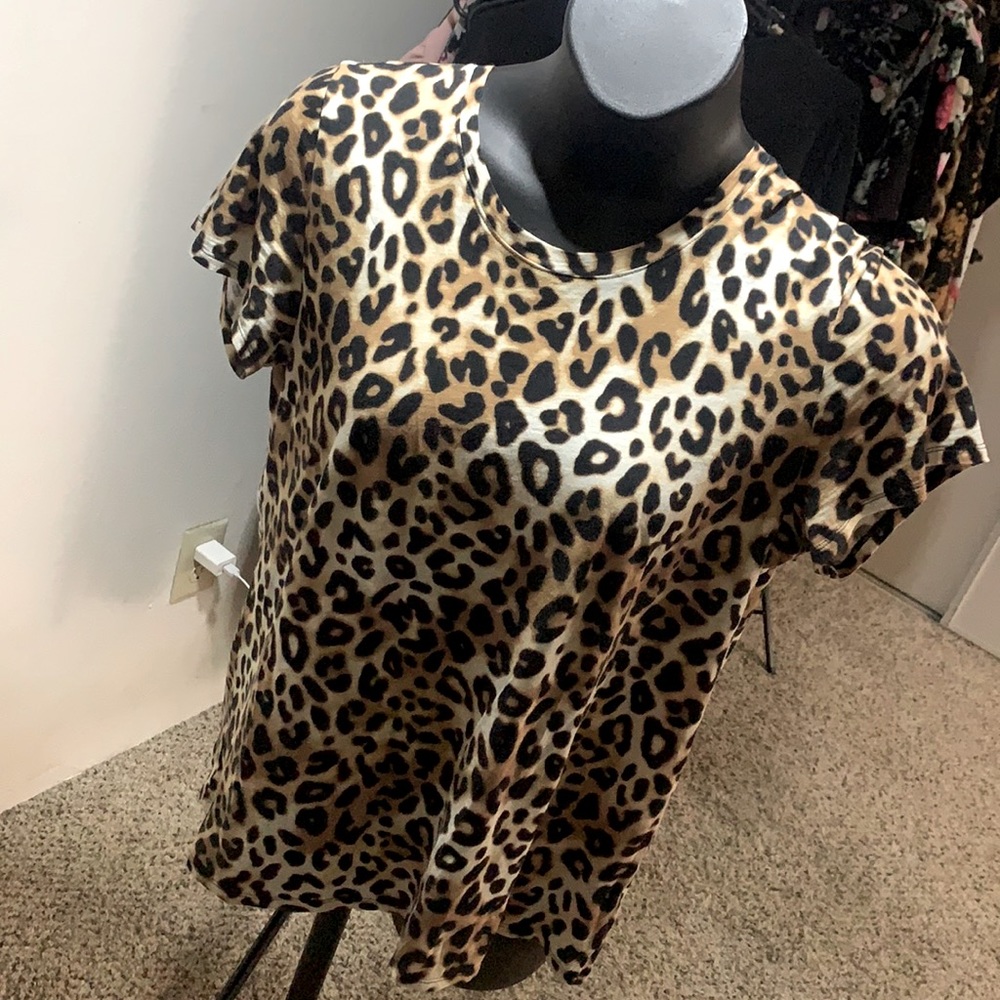 PINK leopard print top